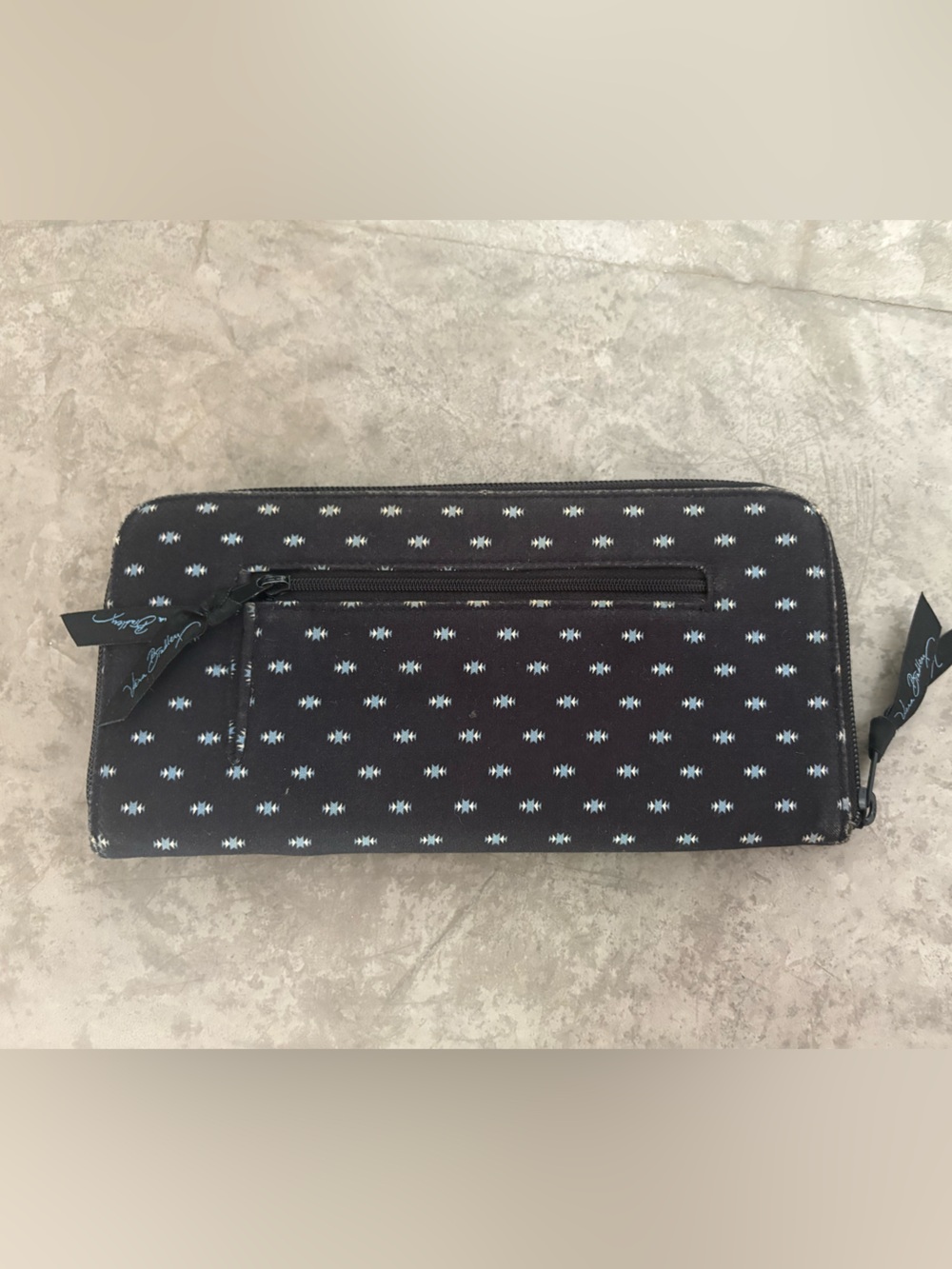 Vera Bradley Travel Organizer Wallet in the retired "Alpine Black" pattern